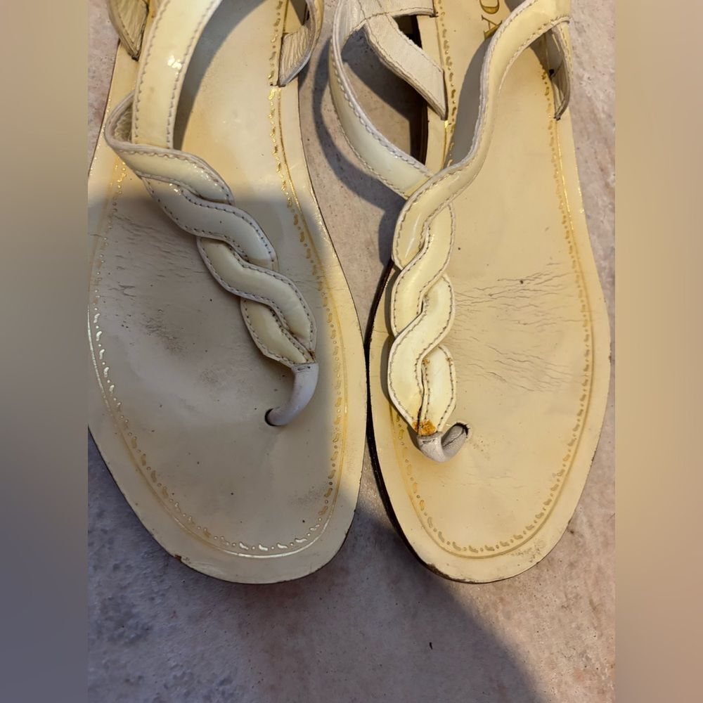 PRADA BRAIDED THONG SANDALS twisted flip flops
Shoes SLINGBACK FLATS open toe